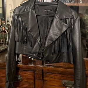 Cropped fringe leather jacket